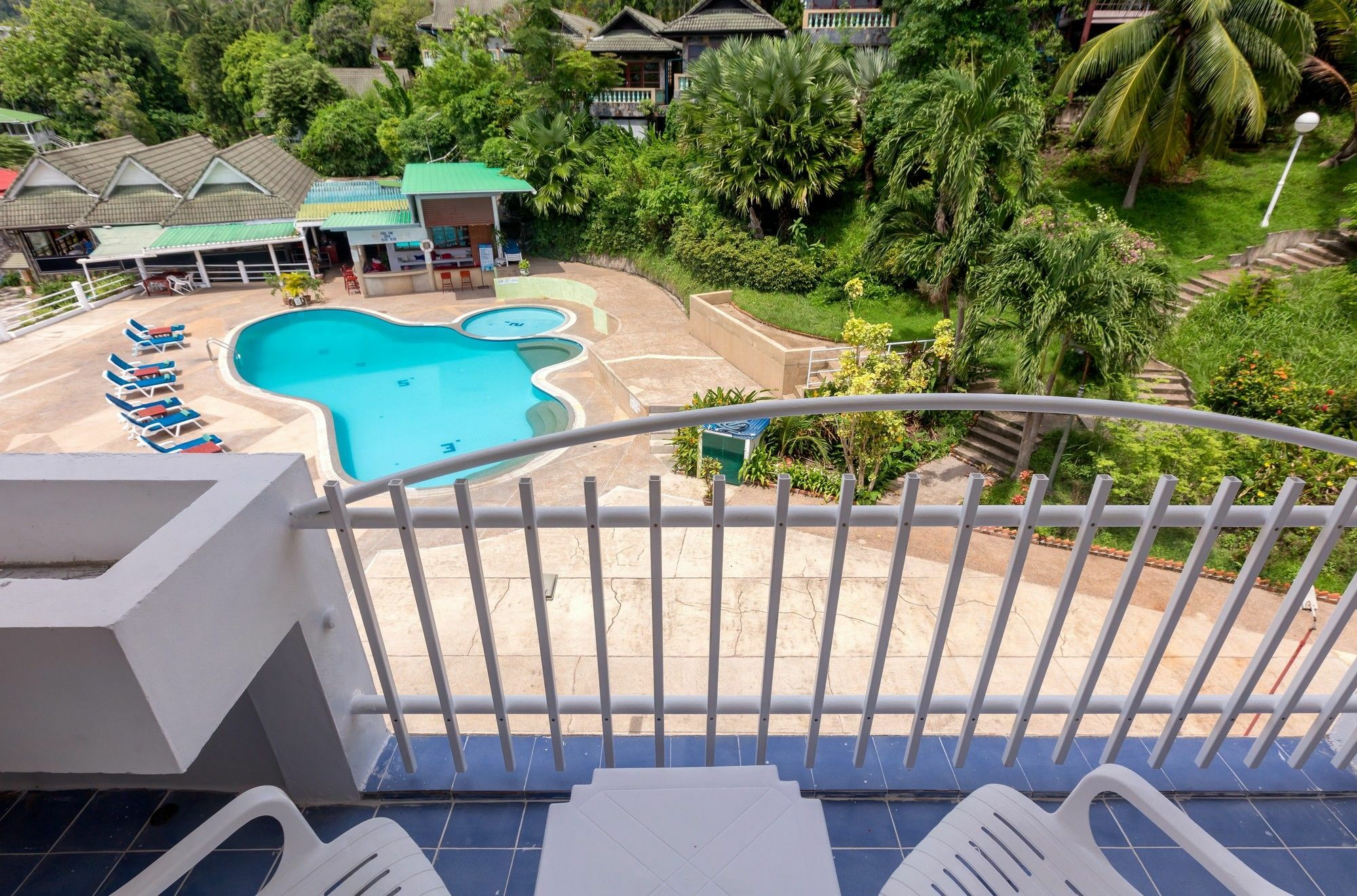 Patong 7Days Premium Hotel Phuket Esterno foto